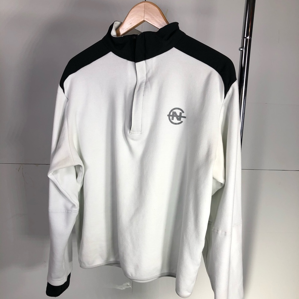 Vintage Nautica Competition pullover!